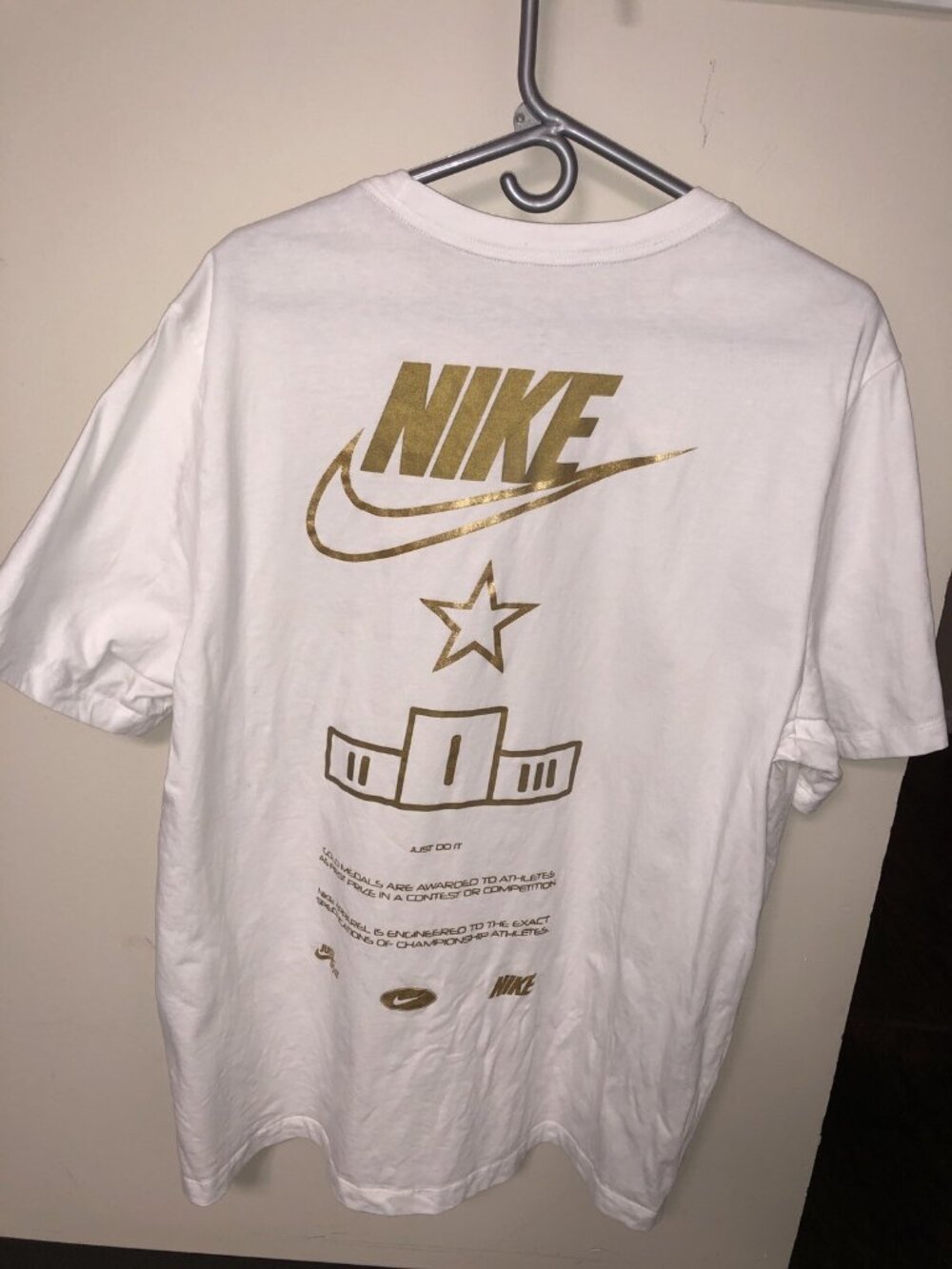 Nike white metallic Gold Medal swoosh star podium Olympics t shirt 2XL 1st Place